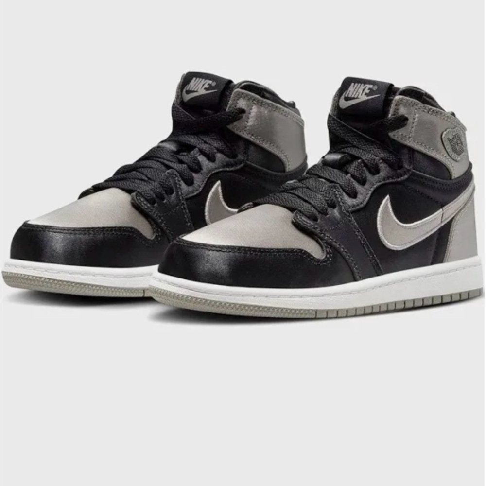 Kid’s Air Jordan 1 Retro High OG